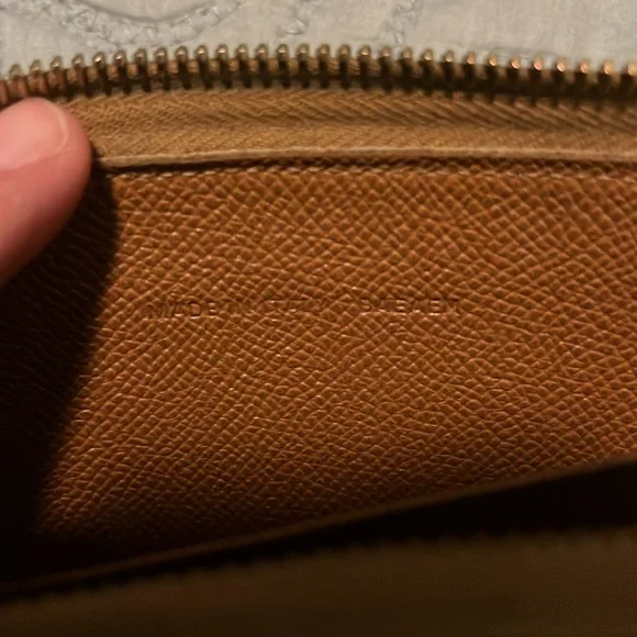 Bvlgari Light Brown Pebble Grain Leather Long Zipper Wallet